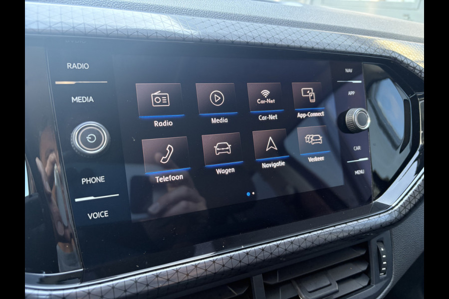 Volkswagen T-Cross 1.0 TSi 115pk DSG Style Advance CAMERA/KEYLESS/NAVI/CARPLAY/PDC/STOELVERWARMING