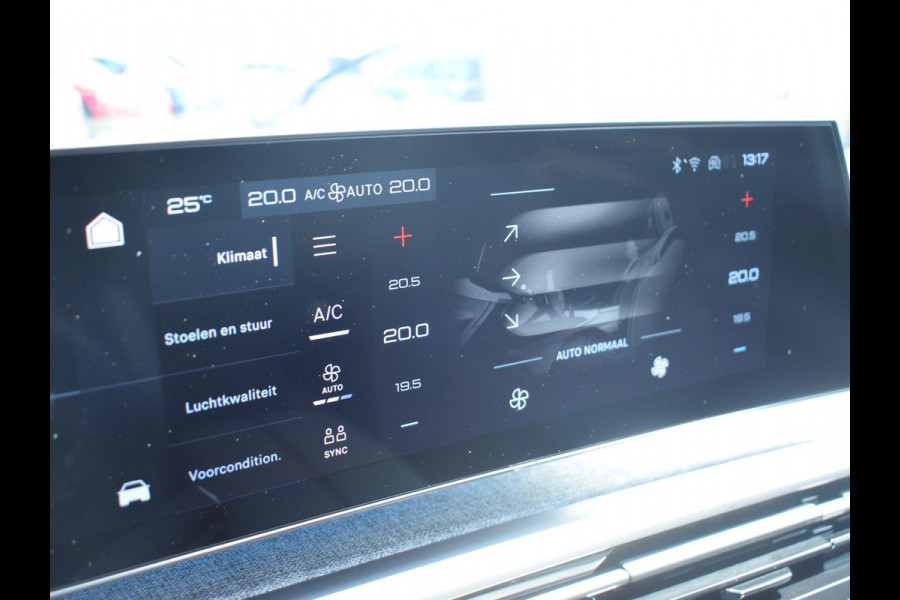 Peugeot E-3008 GT 73 kWh SCHUIF- KANTELDAK | 360 CAMERA MET SENSOREN | NAVI & CARPLAY | ALCANTARA