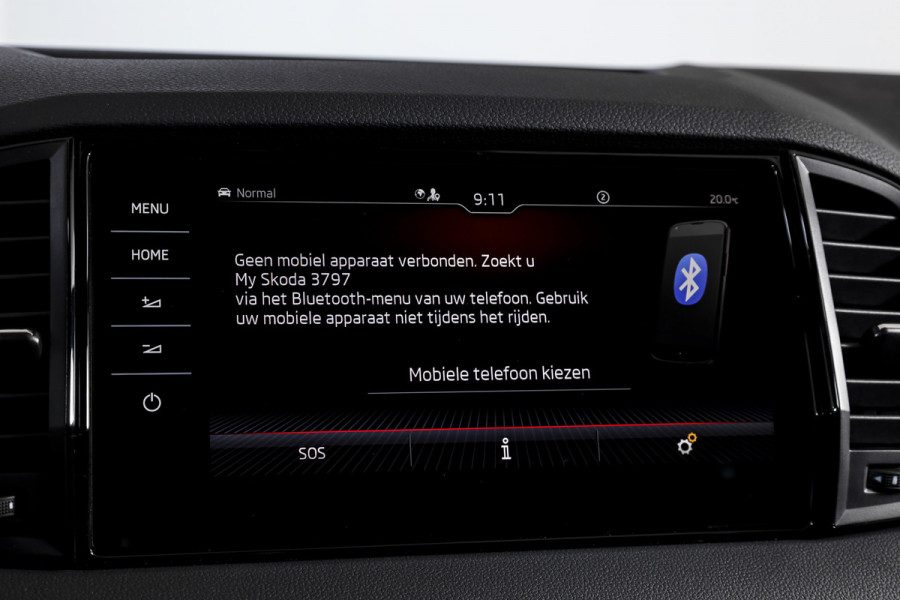 Škoda Karoq 1.5 TSI 150 PK ACT Sportline Business - Automaat | S/K-Panodak | Columbus pakket | Dig. Cockpit | Adapt. Cruise | Elek. Klep | Stuur-+Stoelverw. | Camera | NAV+App. Connect | ECC | LED | LM 19" | 3968