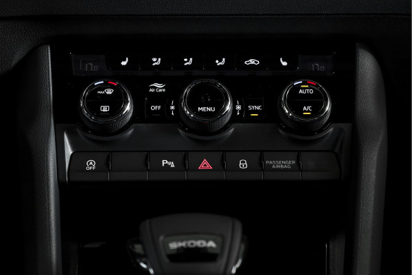 Škoda Karoq 1.5 TSI 150 PK ACT Sportline Business - Automaat | S/K-Panodak | Columbus pakket | Dig. Cockpit | Adapt. Cruise | Elek. Klep | Stuur-+Stoelverw. | Camera | NAV+App. Connect | ECC | LED | LM 19" | 3968