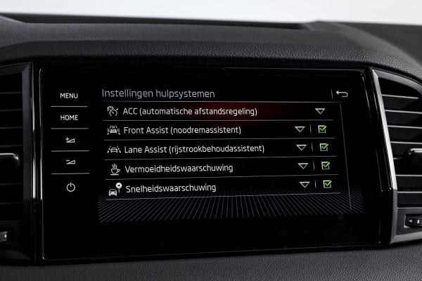 Škoda Karoq 1.5 TSI 150 PK ACT Sportline Business - Automaat | S/K-Panodak | Columbus pakket | Dig. Cockpit | Adapt. Cruise | Elek. Klep | Stuur-+Stoelverw. | Camera | NAV+App. Connect | ECC | LED | LM 19" | 3968