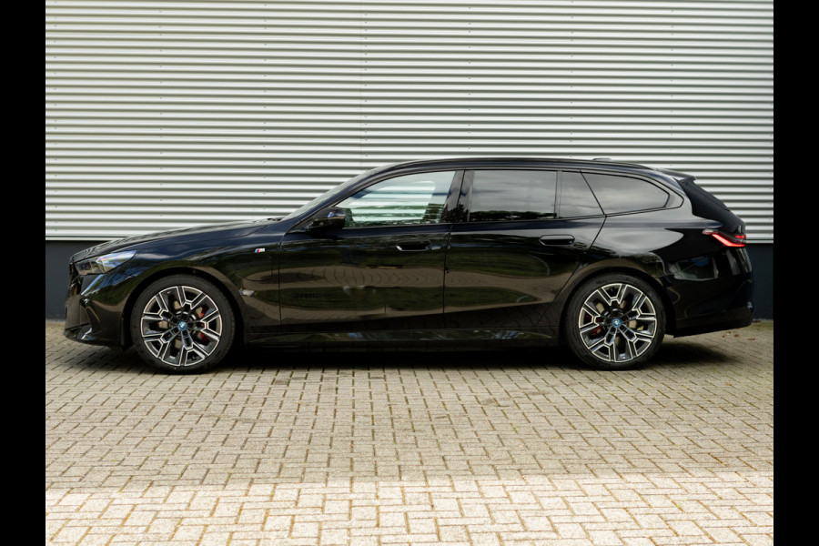 BMW 5 Serie Touring 530e M-Sport Pro - Stoelventilatie - Trekhaak - Driving Ass Prof - Harman Kardon