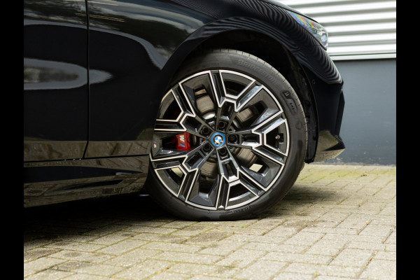 BMW 5 Serie Touring 530e M-Sport Pro - Stoelventilatie - Trekhaak - Driving Ass Prof - Harman Kardon