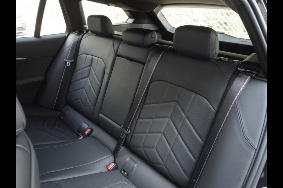 BMW 5 Serie Touring 530e M-Sport Pro - Stoelventilatie - Trekhaak - Driving Ass Prof - Harman Kardon
