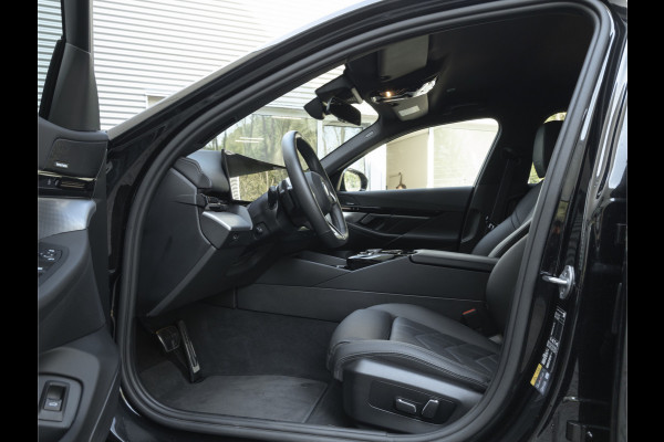 BMW 5 Serie Touring 530e M-Sport Pro - Stoelventilatie - Trekhaak - Driving Ass Prof - Harman Kardon