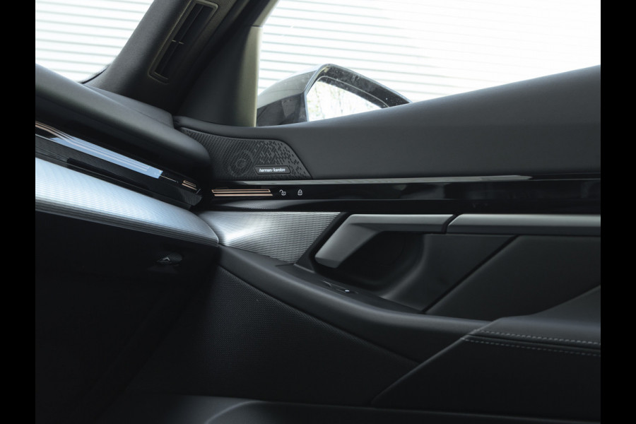 BMW 5 Serie Touring 530e M-Sport Pro - Stoelventilatie - Trekhaak - Driving Ass Prof - Harman Kardon