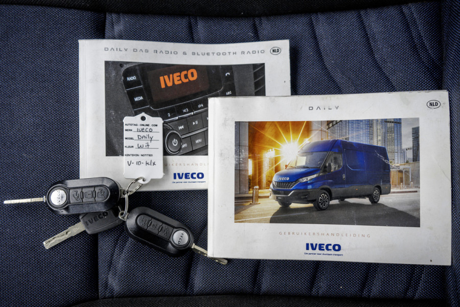 Iveco Daily **35S14V 2.3 L2H2 | Automaat | Euro 6 | Cruise | Climate | 3500 KG Trekgewicht | Trekhaak**