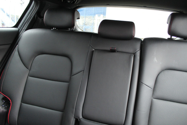 Kia Sportage 1.6 T-GDI 177PK GT-Line | Panoramadak | Trekhaak | Leder | JBL | Navigatie