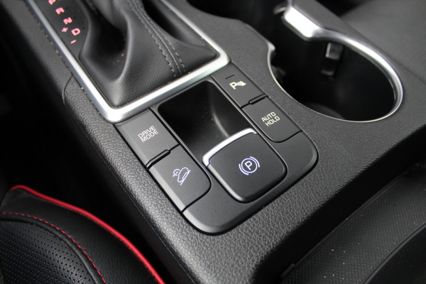 Kia Sportage 1.6 T-GDI 177PK GT-Line | Panoramadak | Trekhaak | Leder | JBL | Navigatie