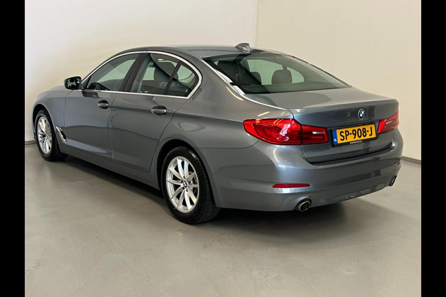 BMW 5 Serie 520i / NL-auto / Trekhaak / Stoelverwarming