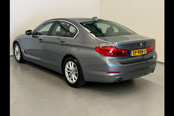 BMW 5 Serie 520i / NL-auto / Trekhaak / Stoelverwarming