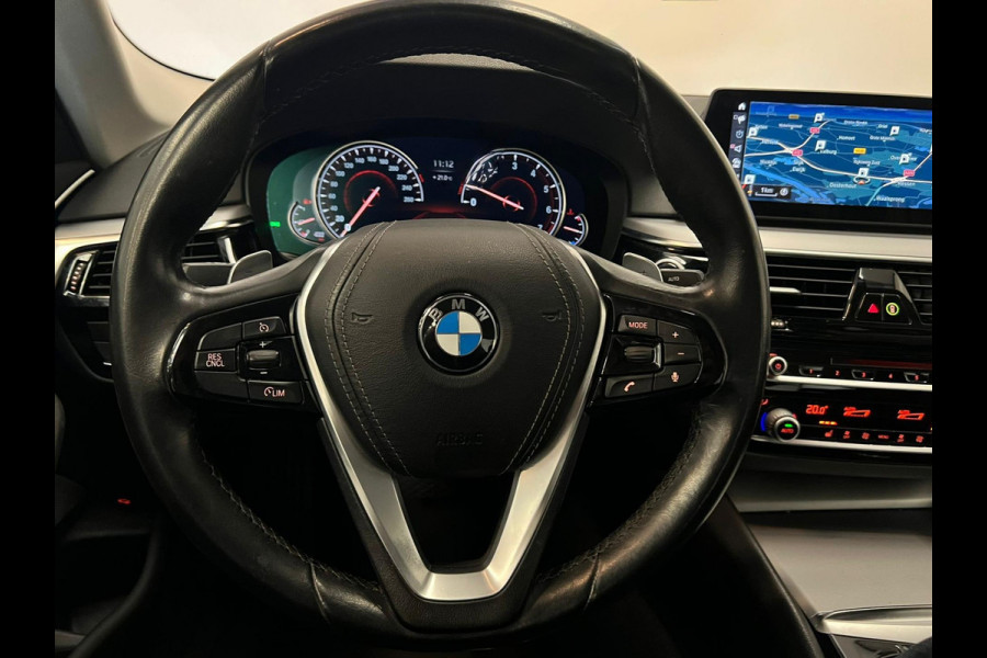 BMW 5 Serie 520i / NL-auto / Trekhaak / Stoelverwarming