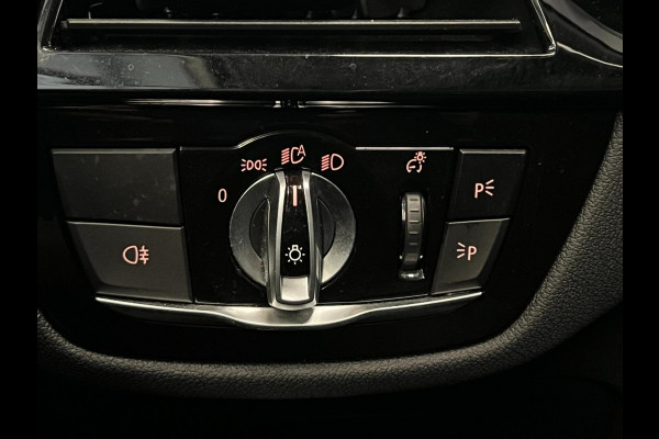 BMW 5 Serie 520i / NL-auto / Trekhaak / Stoelverwarming