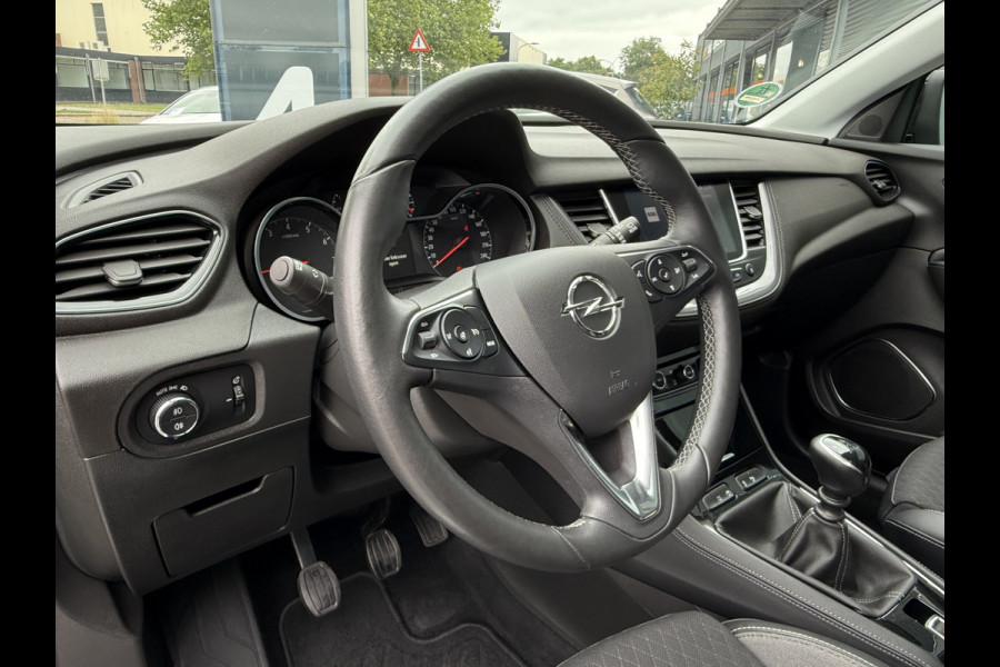 Opel Grandland X BWJ 2019 | 1.2 Turbo 131PK 120 Jaar Edition | CLIMA | NAVI | TREKHAAK | CRUISE | PDC | LICHTMETAAL | PRIVACY GLASS |