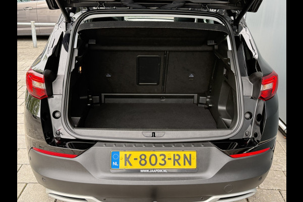 Opel Grandland X BWJ 2019 | 1.2 Turbo 131PK 120 Jaar Edition | CLIMA | NAVI | TREKHAAK | CRUISE | PDC | LICHTMETAAL | PRIVACY GLASS |