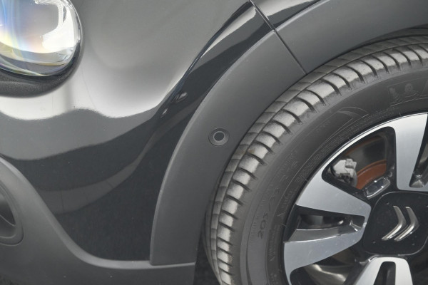Citroën C3 PureTech 110 EAT6 Shine | Apple Carplay | Parkeersensoren | Climate Control | 16 Inch Lichtmetalen Velgen