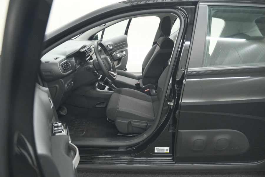 Citroën C3 PureTech 110 EAT6 Shine | Apple Carplay | Parkeersensoren | Climate Control | 16 Inch Lichtmetalen Velgen
