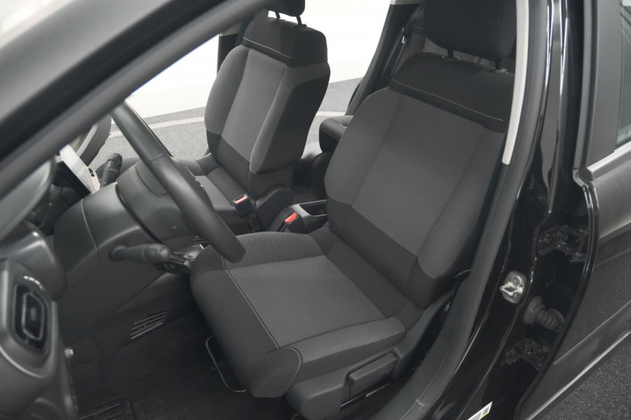 Citroën C3 PureTech 110 EAT6 Shine | Apple Carplay | Parkeersensoren | Climate Control | 16 Inch Lichtmetalen Velgen