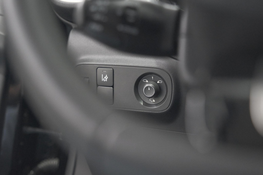 Citroën C3 PureTech 110 EAT6 Shine | Apple Carplay | Parkeersensoren | Climate Control | 16 Inch Lichtmetalen Velgen