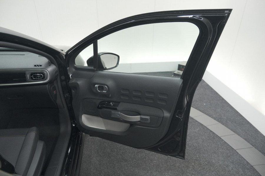 Citroën C3 PureTech 110 EAT6 Shine | Apple Carplay | Parkeersensoren | Climate Control | 16 Inch Lichtmetalen Velgen