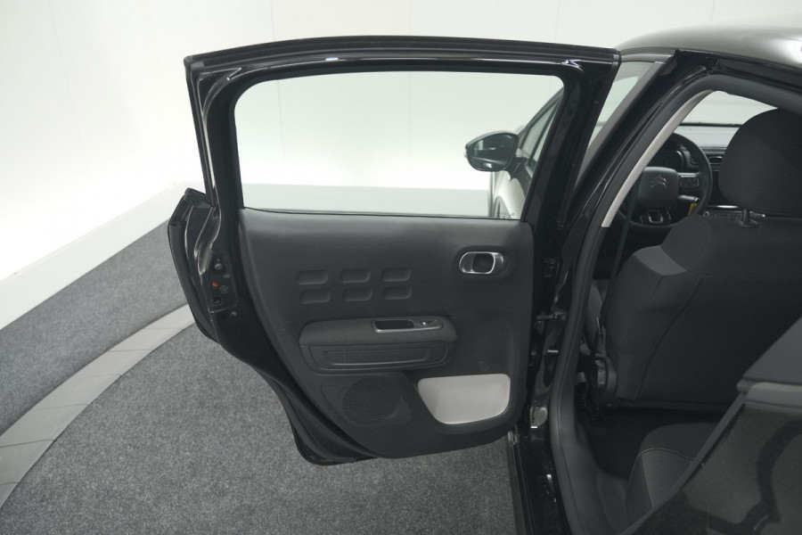 Citroën C3 PureTech 110 EAT6 Shine | Apple Carplay | Parkeersensoren | Climate Control | 16 Inch Lichtmetalen Velgen
