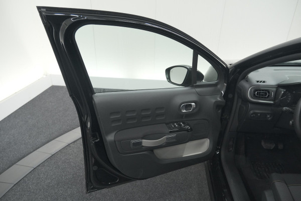 Citroën C3 PureTech 110 EAT6 Shine | Apple Carplay | Parkeersensoren | Climate Control | 16 Inch Lichtmetalen Velgen