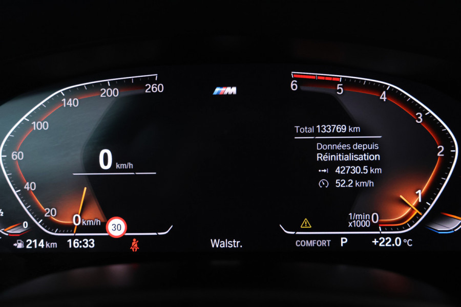 BMW 5 Serie Touring 520d Executive Edition M-sport, Sportstoelen, Leer, Navigatie