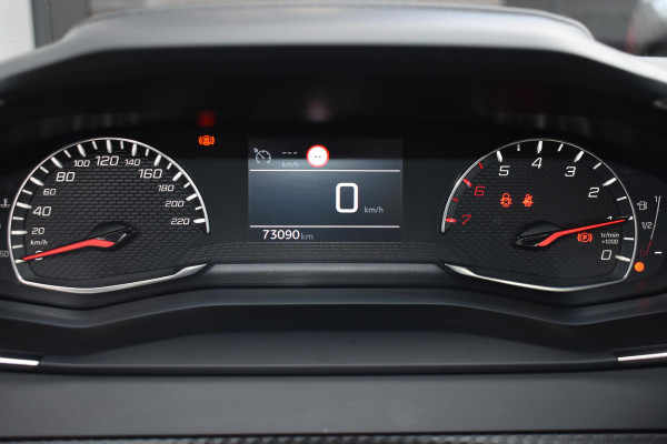 Peugeot 208 1.2 PureTech 100PK Active | PDC | Carplay | Cruise | Incl. garantie