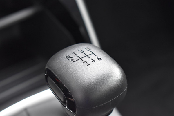 Peugeot 208 1.2 PureTech 100PK Active | PDC | Carplay | Cruise | Incl. garantie
