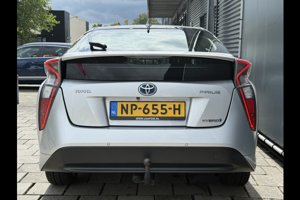 Toyota Prius BWJ 2017 | 1.8 98 PK Dynamic AUTOMAAT | CLIMA | CAMERA | CRUISE | NAVI | PDC |