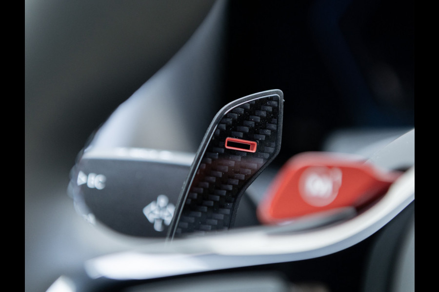 BMW XM PHEV - V8 - Driving Ass Prof - Bowers & Wilkins - Trekhaak