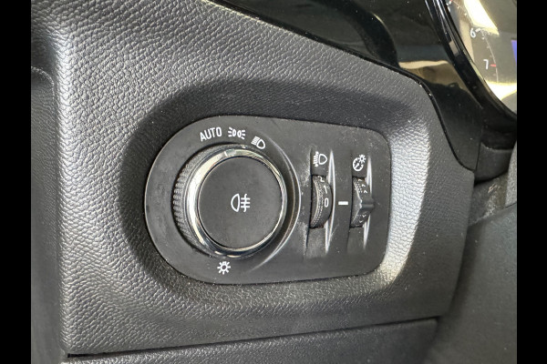 Opel Corsa 1.2 Edition AIRCO CRUISE NAVIGATIE APPLE CARPLAY START/STOP LANE ASSIST PDC AUX USB