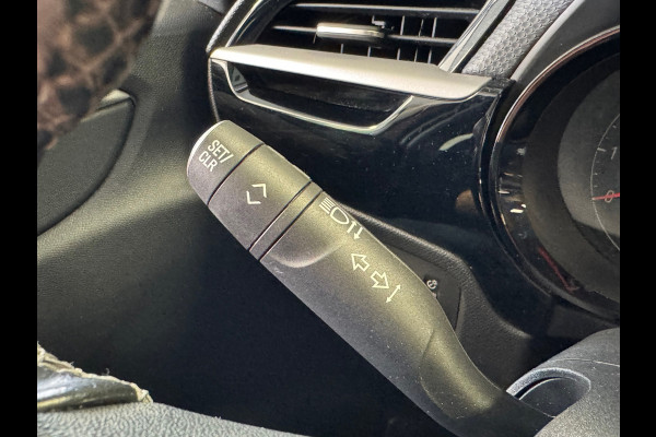 Opel Corsa 1.2 Edition AIRCO CRUISE NAVIGATIE APPLE CARPLAY START/STOP LANE ASSIST PDC AUX USB