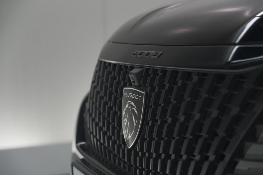 Peugeot 2008 PureTech 130 EAT8 GT | 360 Camera | Adaptieve Cruise Control | Stoelmassage | Apple Carplay