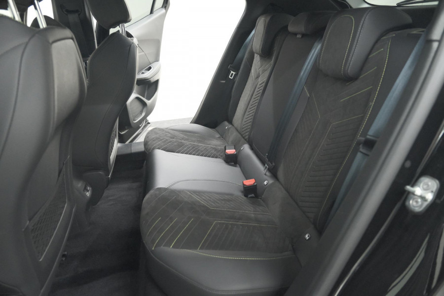 Peugeot 2008 PureTech 130 EAT8 GT | 360 Camera | Adaptieve Cruise Control | Stoelmassage | Apple Carplay