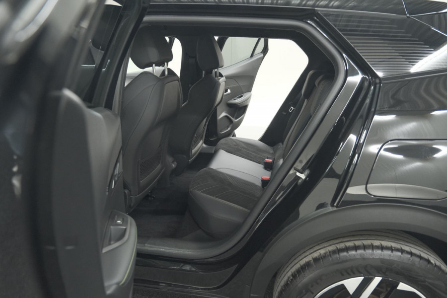 Peugeot 2008 PureTech 130 EAT8 GT | 360 Camera | Adaptieve Cruise Control | Stoelmassage | Apple Carplay