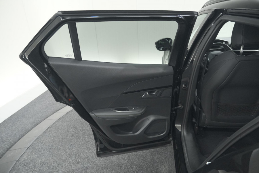 Peugeot 2008 PureTech 130 EAT8 GT | 360 Camera | Adaptieve Cruise Control | Stoelmassage | Apple Carplay
