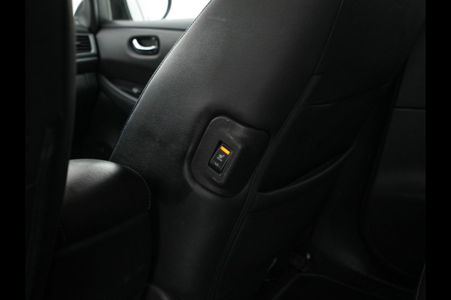 Nissan Leaf Tekna 40 kWh (INCL-BTW) Aut. *LUXURY-LEATHER | FULL-LED | BOSE-SURROUND | DIGI-COCKPIT | ADAPTIVE-CRUISE | TOPVIEW | KEYLESS | NAVI-FULLMAP | BLINDSPOT | DAB+ | PDC | HEATED-COMFORTSEATS | PRIVACY-GLASS |