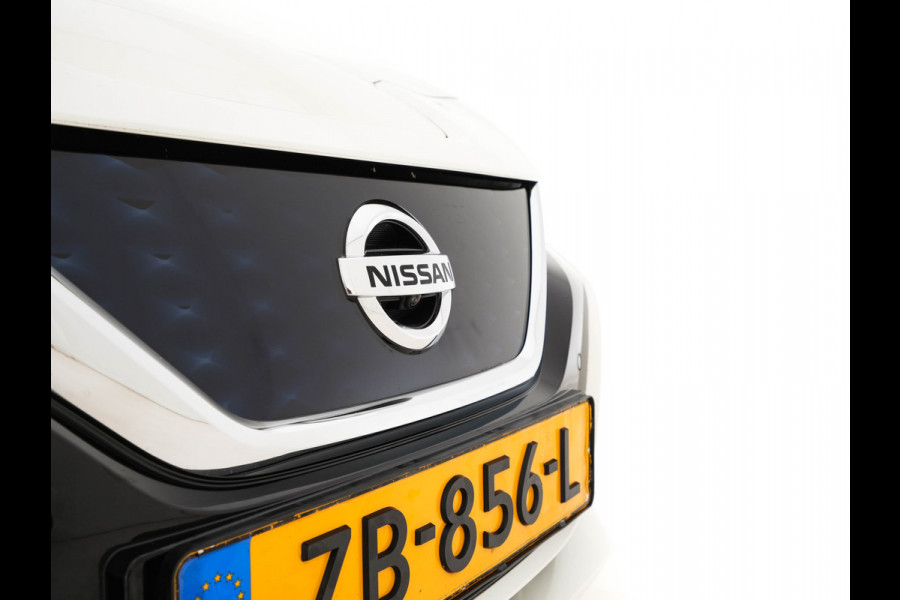 Nissan Leaf Tekna 40 kWh (INCL-BTW) Aut. *LUXURY-LEATHER | FULL-LED | BOSE-SURROUND | DIGI-COCKPIT | ADAPTIVE-CRUISE | TOPVIEW | KEYLESS | NAVI-FULLMAP | BLINDSPOT | DAB+ | PDC | HEATED-COMFORTSEATS | PRIVACY-GLASS |
