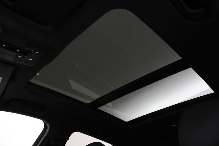 Audi Q3 35 TFSI S Line Pro (PANORAMADAK, VIRTUAL, 360 CAMERA, ADAPTIVE CRUISE, PDC, NAVI, STOELV, B&O GELUID, SFEERVERLICHTING)