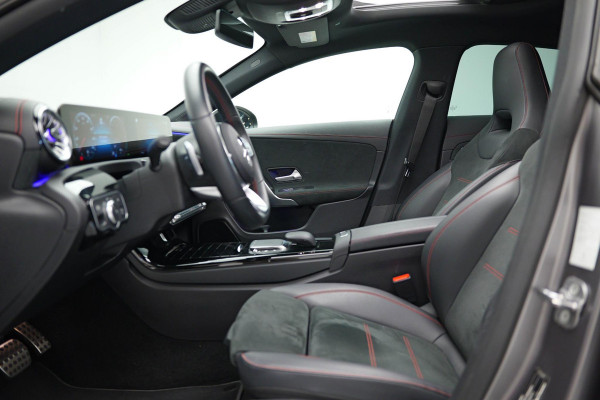 Mercedes-Benz CLA-Klasse Shooting Brake 250 e AMG Line |Pano|AMG|Ambient|Camera|