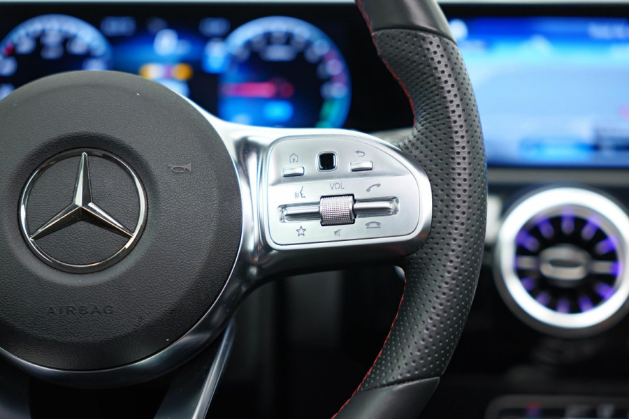 Mercedes-Benz CLA-Klasse Shooting Brake 250 e AMG Line |Pano|AMG|Ambient|Camera|