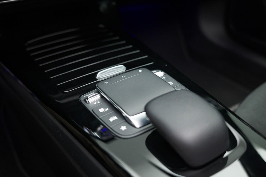 Mercedes-Benz CLA-Klasse Shooting Brake 250 e AMG Line |Pano|AMG|Ambient|Camera|