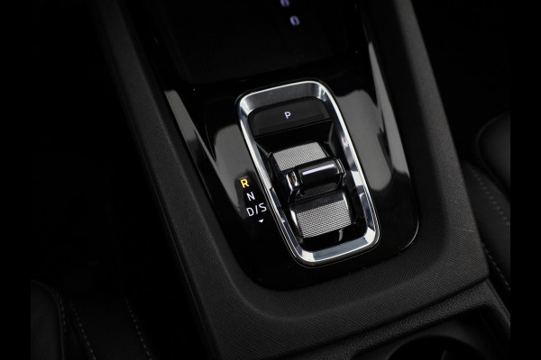 Škoda Octavia Combi 1.4 TSI iV PHEV Style 204 pk Automaat (DSG) | Navigatie | Parkeersensoren (Park assist) | Achteruitrijcamera | Adaptieve cruise control | Autom. airco (3 zones) | Stoelverwarming v/a |