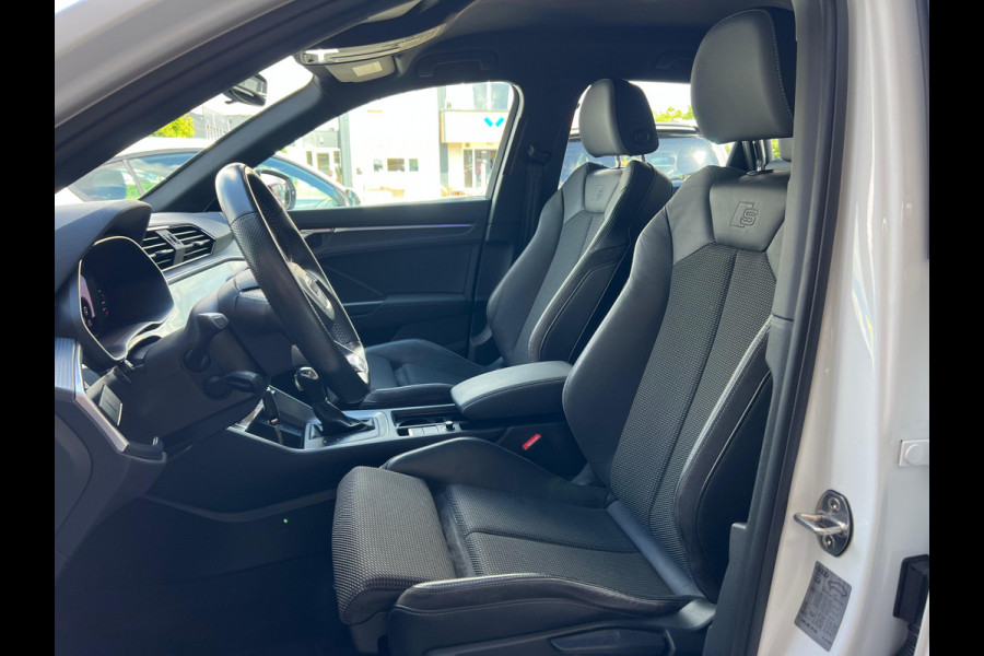 Audi Q3 35 TFSI S Line Pro Line S-LINE | TREKHAAK | 1/2 LEDER