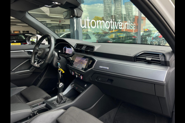 Audi Q3 35 TFSI S Line Pro Line S-LINE | TREKHAAK | 1/2 LEDER