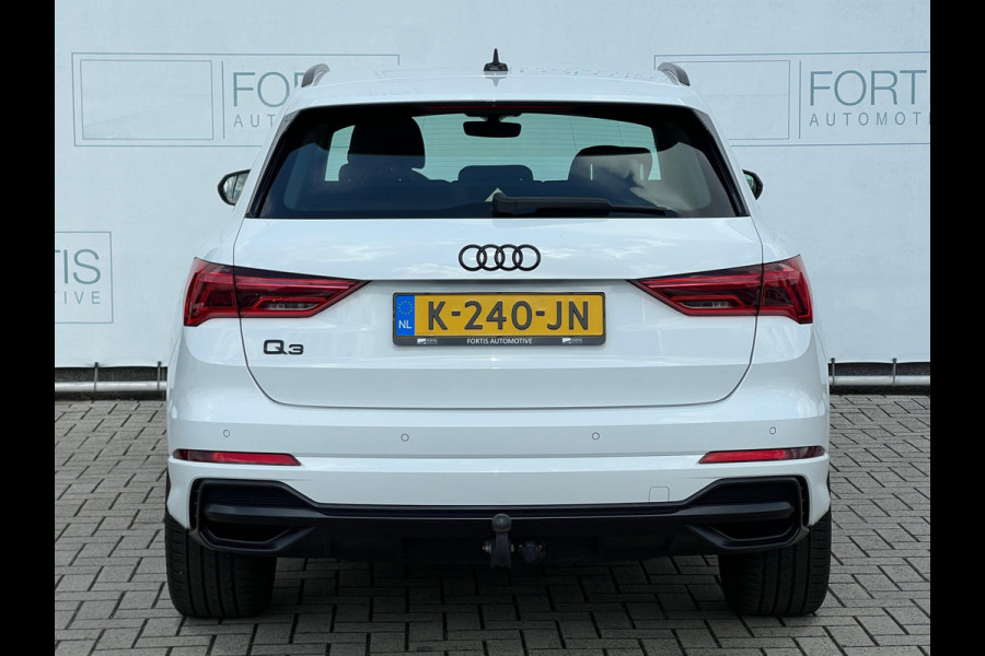 Audi Q3 35 TFSI S Line Pro Line S-LINE | TREKHAAK | 1/2 LEDER