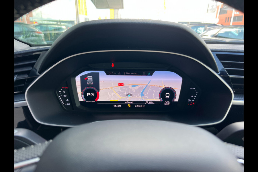 Audi Q3 35 TFSI S Line Pro Line S-LINE | TREKHAAK | 1/2 LEDER