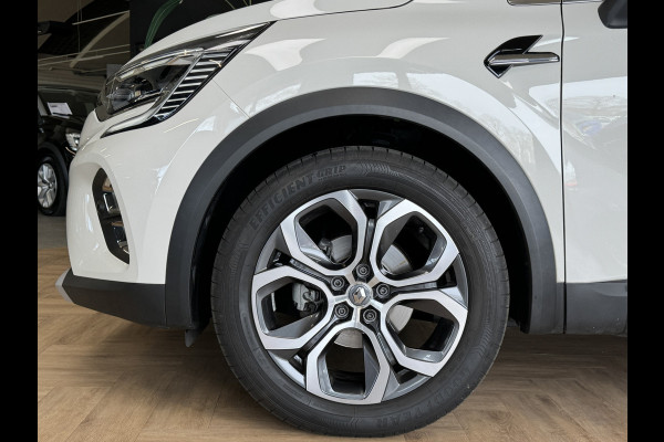 Renault Captur 1.3 TCe 130pk | Intens | Groot navi | 18 inch | Blindspot | Camera | PDC V+A | Cruise Control | 100% onderhouden!