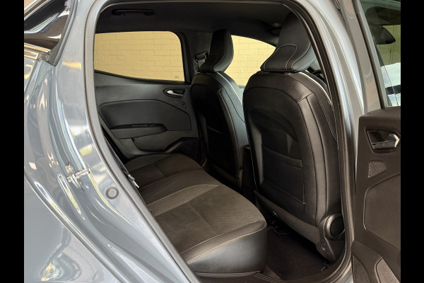 Renault Clio 1.0 TCe 100PK Edition One | VERKOCHT! Groot Navi | Bose | 17 inch | Stoel & stuur verwarming | 100% dealer onderhouden!